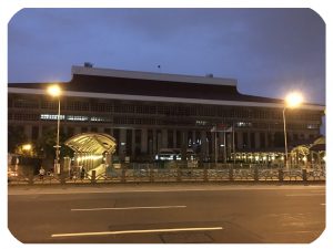 夜の台北駅